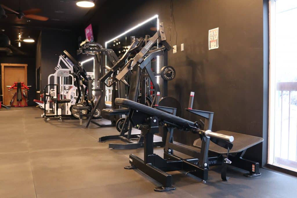 Battle Mountain graduates open new gym in Eagle